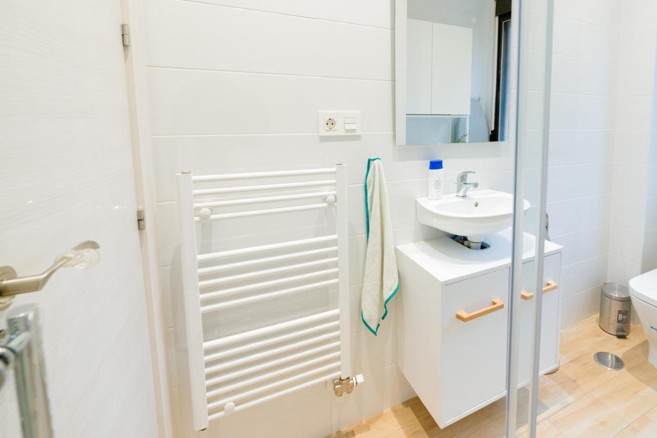 Trendyhomes Granada - Moderno Apartamento A 15 Minutos Del Centro Luaran gambar