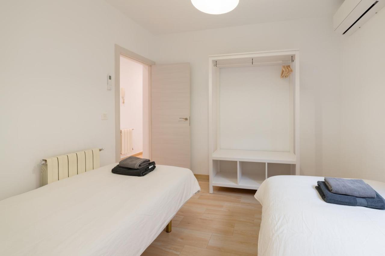 Trendyhomes Granada - Moderno Apartamento A 15 Minutos Del Centro Luaran gambar